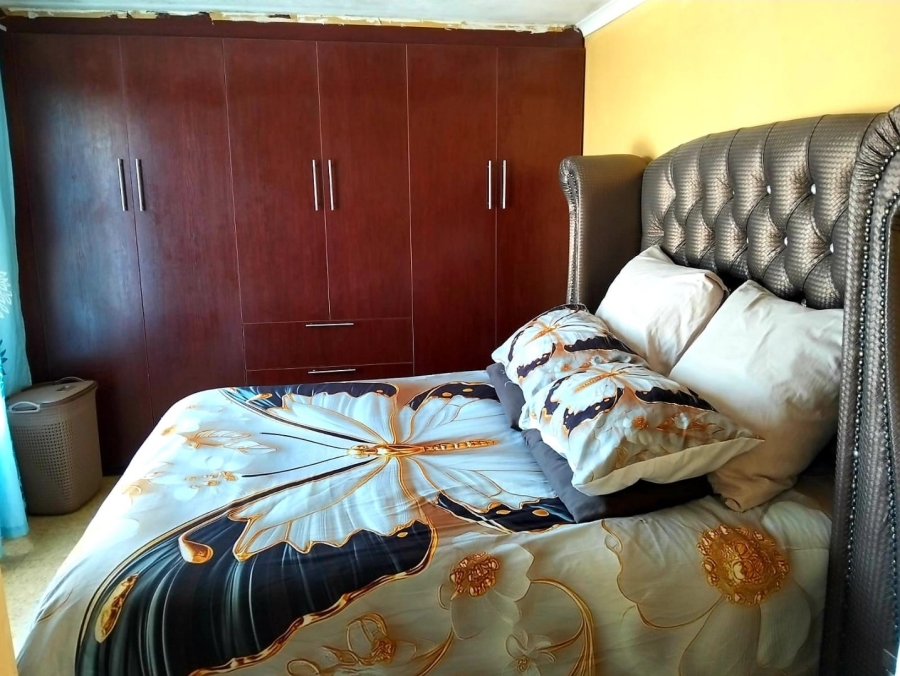 2 Bedroom Property for Sale in Mdantsane Eastern Cape